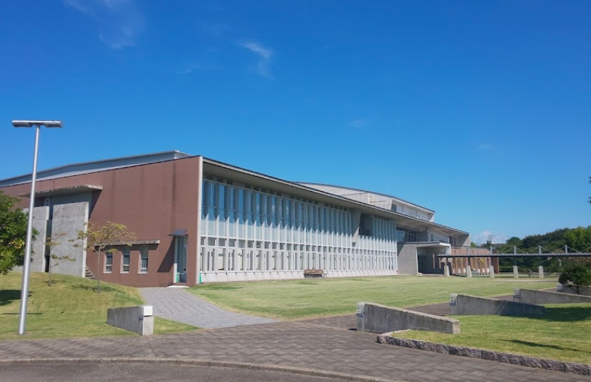 新潟市白根地区公民館